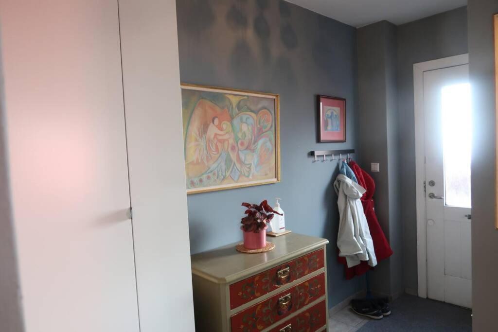 Ferienwohnung Warm And Welcoming Flat Downtown Akureyri Exterior foto